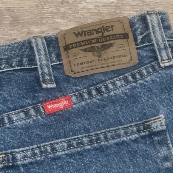 Wrangler 20 - Picture 6 of 6